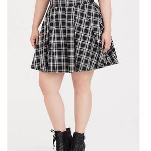 Torrid twill plaid skirt